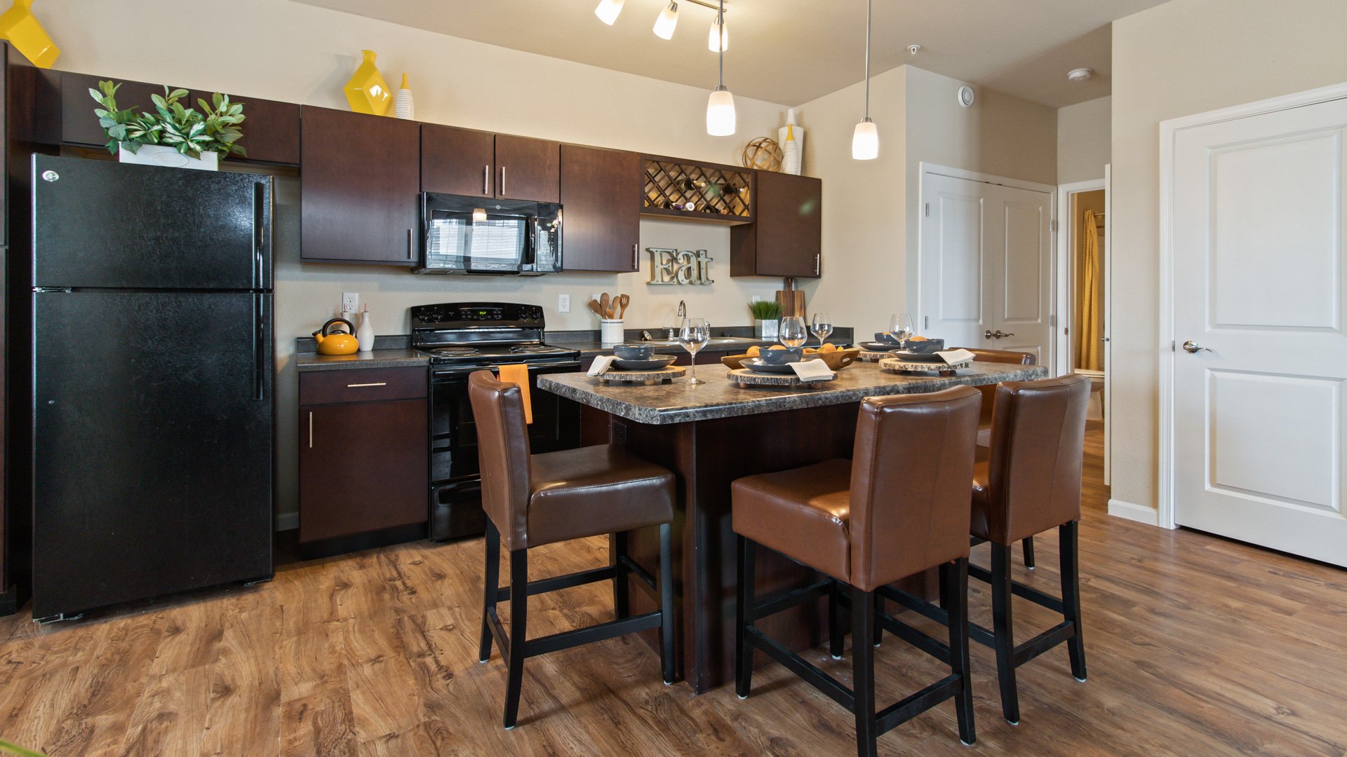 Photos of Springs at Egan Drive in Savage, MN